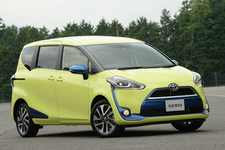 トヨタ 新型シエンタ