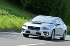 スバル WRX S4（アプライドB型） 2.0GT-S EyeSight　[ボディカラー：アイスシルバー・メタリック／インテリアカラー：ブラック]