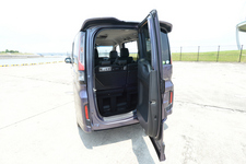 ホンダ ステップワゴン 1.5 スパーダ クールスピリット　ボディカラー：プレミアムスパイスパープル・パール