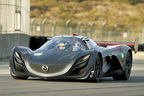 2008年に披露された3ロータリー搭載のコンセプトモデル「マツダ風籟（ふうらい）/MazdaFURAI」