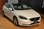 V40