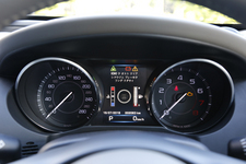 「ジャガーXE」(ガソリンモデル) 試乗レポート／大谷達也