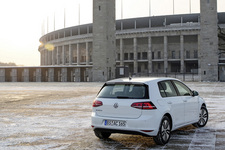 フォルクスワーゲン 「e-GOLF（イーゴルフ）」