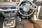 アウディ 新型A6 アバント 2.0 TFSI クワトロ