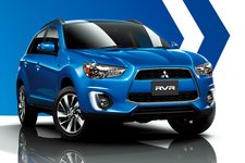 『アウトランダー・スポーツ（日本名：RVR）』