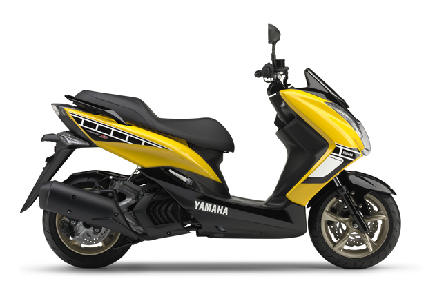 ヤマハ、創業60周年記念カラーモデルの「マジェスティ S XC155」を限定