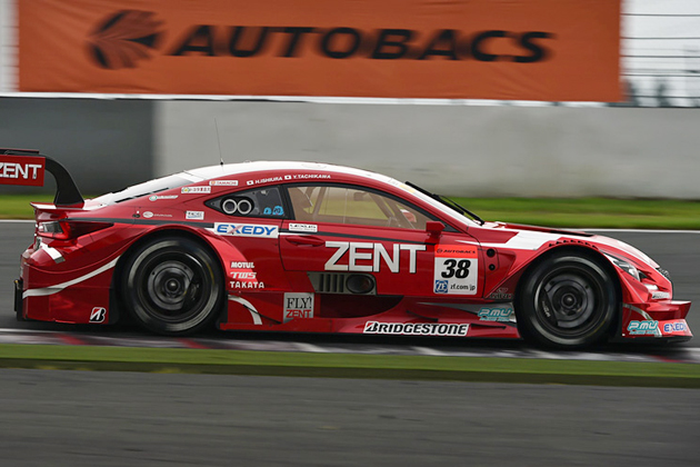 保護ケース付 ZENT CERUMO RC F 2016 富士仕様 ゼントセルモ 2016 ZENT RCFのボディもう製品化ないぽいので保管用購入