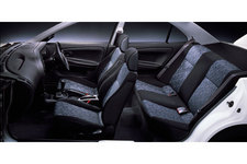 三菱 ランサーエボリューションIV(RS)