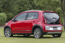 フォルクスワーゲン「cross up！」