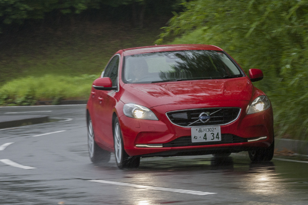 「Drive-E」(ドライブ・イー)の勢いが止まらない！／ボルボ V40 T3[新開発1.5リッターガソリンターボ]試乗レポート