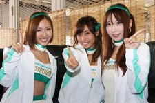 左から　岩崎由衣ちゃん・大谷芽衣ちゃん・桜井さちちゃん／ペトロナスシンティアムレディ