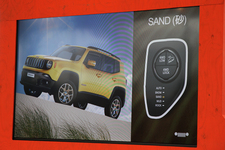 【新型コンパクトSUV「JEEP Renegade(ジープ レネゲード)」発表会レポート：2015年9月1日(月)／湘南T-SITE CAR LIFE LAB(神奈川県藤沢市)】