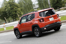 新型コンパクトSUV「JEEP Renegade(ジープ レネゲード)」国内初・速攻試乗レポート／今井優杏