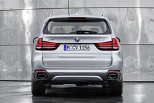 BMW 新型 X5 xDrive40e