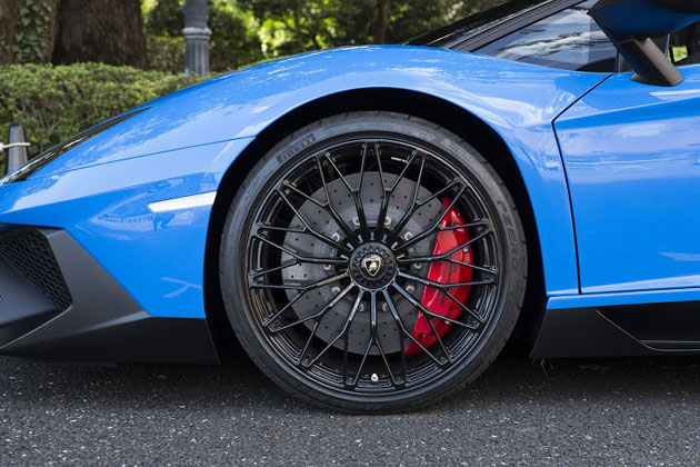 ランボルギーニ「アヴェンタドール LP 750-4 スーパーヴェローチェ」シリーズ