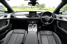 アウディ 新型A6