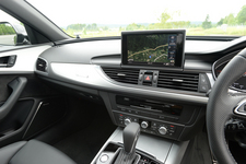 アウディ 新型A6