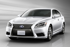 レクサス LS600hLS600h “version L”