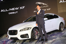 錦織圭、軽量・スポーティな新型XFを ”エア・ジャガー”と命名／新型「ジャガー XF」発表会レポート[2015年09月25日(金)：アークヒルズ カラヤン広場(東京都港区赤坂)]