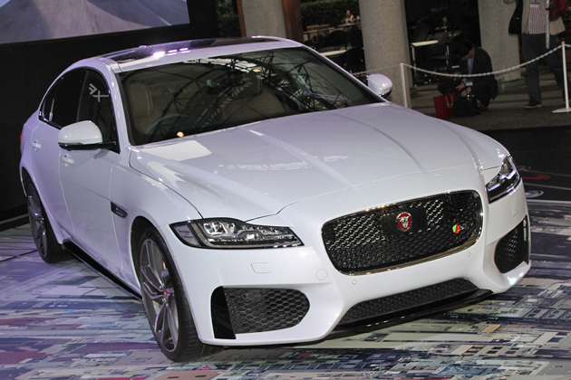 錦織圭、軽量・スポーティな新型XFを ”エア・ジャガー”と命名／新型「ジャガー XF」発表会レポート[2015年09月25日(金)：アークヒルズ カラヤン広場(東京都港区赤坂)]