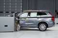 新型ボルボ「XC90」、テスト項目満点で米国IIHSから『トップセーフティピック+』に認定