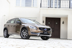 Volvo V60 Cross Country(クロスカントリー)「T5 AWD SE」[4WD／直列5気筒 2.5リッター ターボガソリンエンジン搭載モデル]