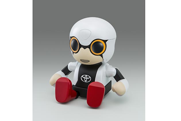 トヨタ、『東京モーターショー2015』において「KIROBO MINI」を世界初公開！宇宙に行った“あの”ロボットが小さくなって登場！