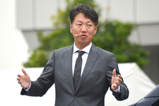 メルセデス・ベンツ日本株式会社 代表取締役社長 兼 CEO 上野金太郎氏