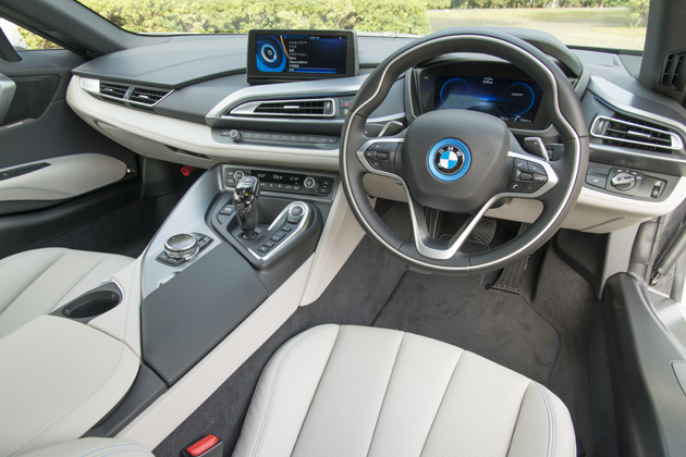 Bmw I8 価格 車種カタログ情報 新車 中古車見積もりなら Mota