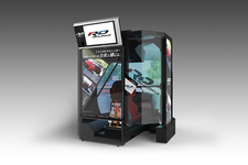 バンダイナムコ、スポーツ走行体感マシン「リアルドライブ」を世界初公開！スマホアプリ「ドリフトスピリッツ」も会場で試遊可能！