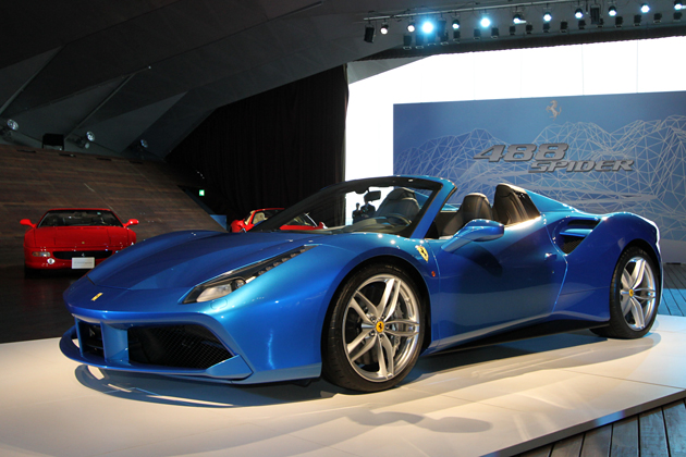 フェラーリ、最新のオープントップ V8 スポーツカー『488 スパイダー』を日本初公開