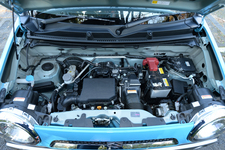 スズキ ハスラー　ボディカラー：サマーブルーメタリック ホワイト2トーンルーフ