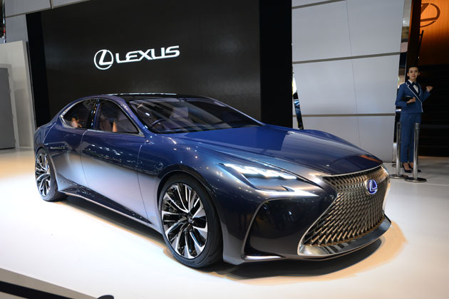 レクサスのフラッグシップカー「LS」次期型は“燃料電池”搭載か【TMS2015】