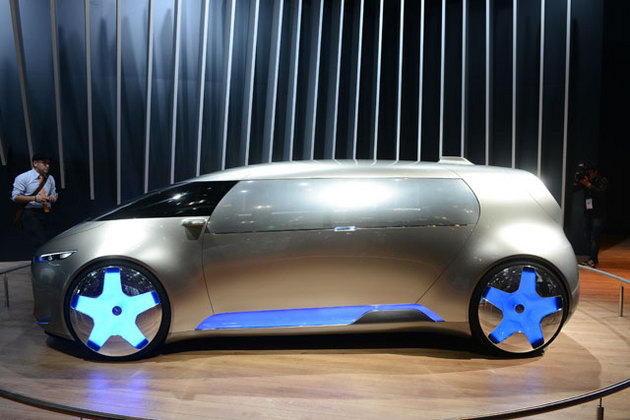メルセデス・ベンツが提唱する未来の車「VisionTokyo」が世界初