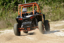 スリーホイラー(3輪)スポーツカー「SLINGSHOT」(スリングショット)試乗レポート/岡本幸一郎