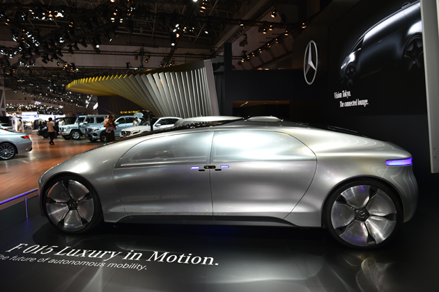 メルセデス・ベンツ F015 Luxury in Motion