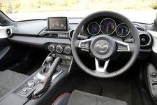 マツダ ロードスター RS