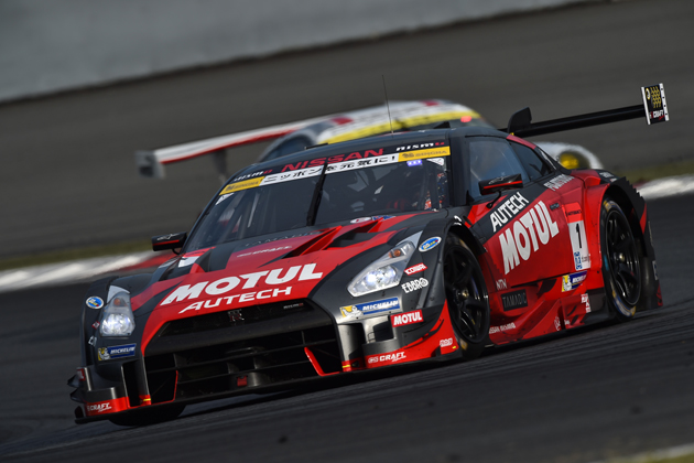 No.1 MOTUL AUTECH GT-R（松田次生／ロニー・クインタレッリ組）