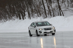 氷上、コーナー、圧雪路・・・様々な路面でスタッドレスを試してみた／ 「トーヨー オブザーブ・ガリットギズ」試乗レポート／飯田裕子