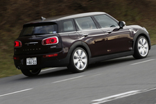 MINI 新型「ミニ クラブマン」試乗レポート／今井優杏