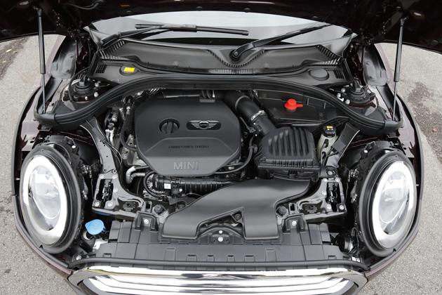 MINI 新型「ミニ クラブマン」試乗レポート/今井優杏