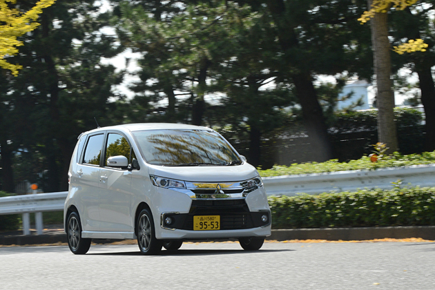 実はフランス車のような快適な乗り心地・座り心地！？乗ってみると分かる三菱 「eKワゴン」＆「eKカスタム」試乗レポート