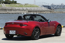 マツダ ロードスター