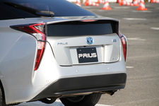 トヨタ 新型プリウス 4WDモデル