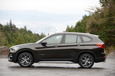BMW 新型 X1「xDrive20i xLine」試乗レポート／森口将之