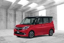 三菱「デリカD：2」