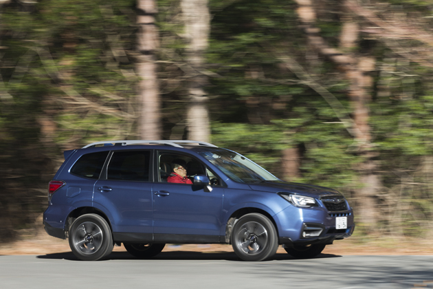 質感が大幅向上した元祖クロスオーバーSUV「フォレスター」と新たにEyeSight ver.3を搭載した「XV」を一般道で体感試乗！！