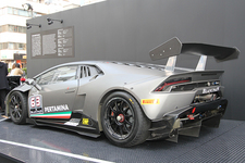 ランボルギーニ「ウラカン LP 620-2 スーパートロフェオ」