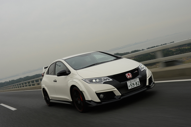 ホンダ シビックタイプR　ボディカラー：チャンピオンシップホワイト