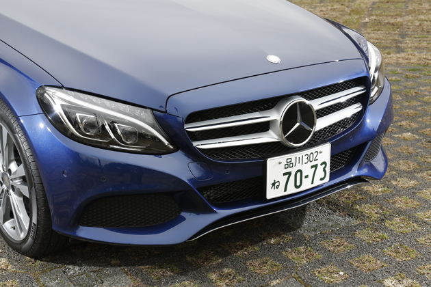 メルセデス・ベンツ 新型Cクラス「C350e AVANTGARDE」(プラグインハイブリッドモデル／ボディカラー：ブリリアントブルーM)  試乗レポート／五味康隆